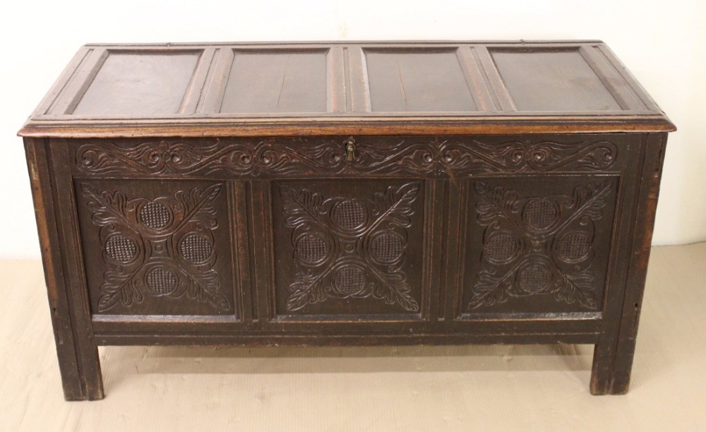 large early 18th century oak coffer