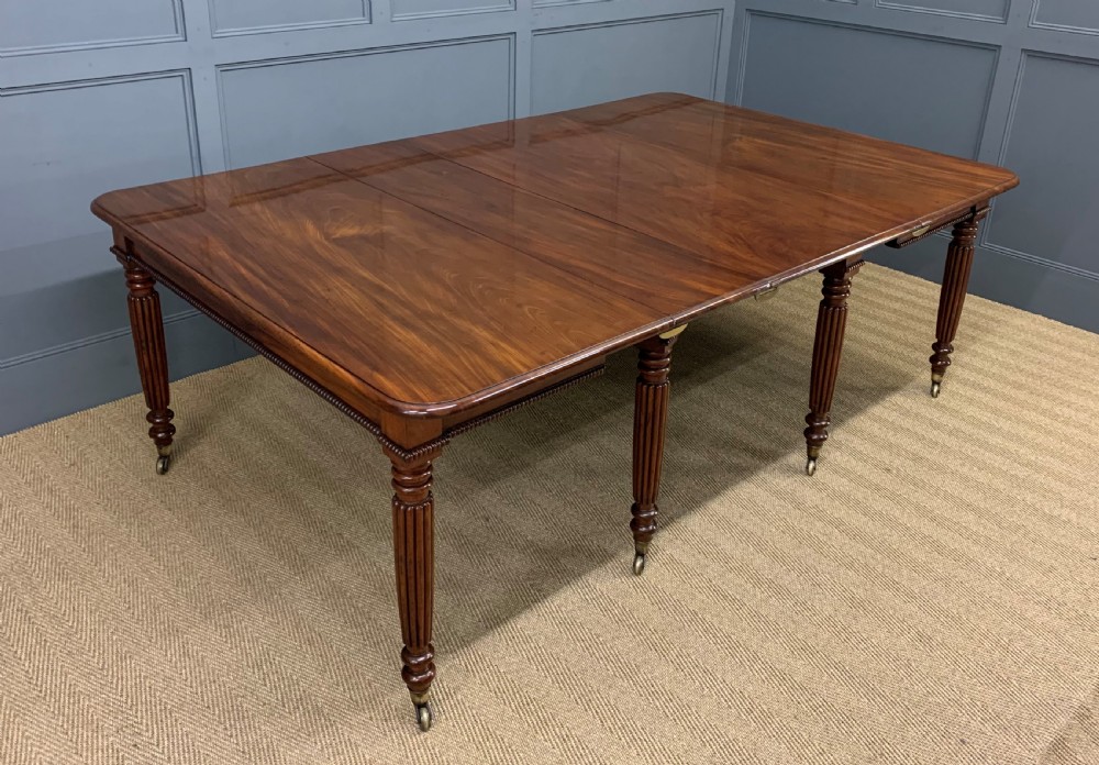 gillows style regency mahogany dining table