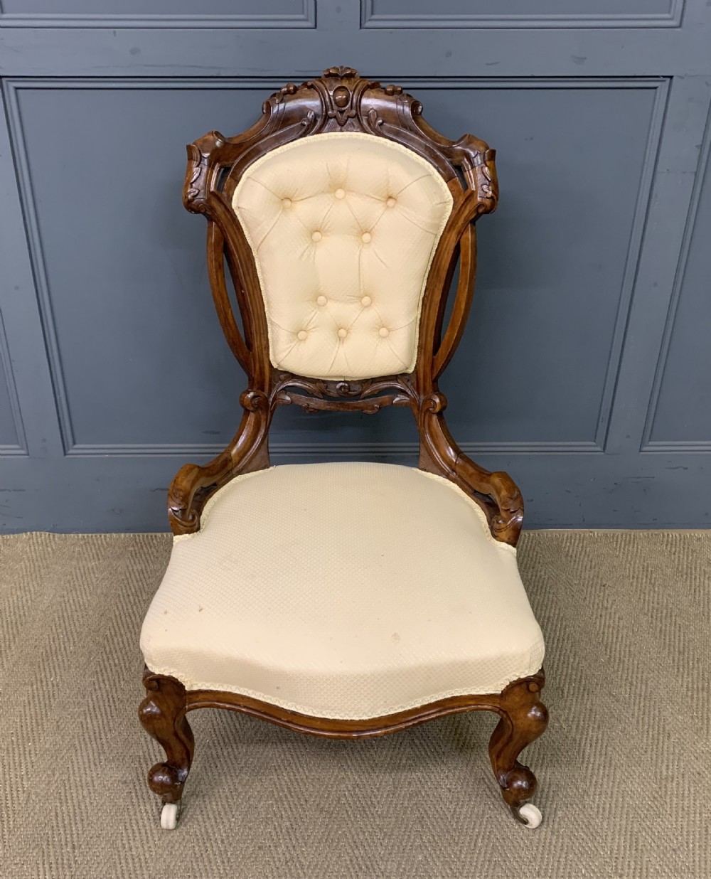 victorian walnut upholstered salon chair